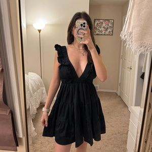 Abercrombie & Fitch deep v black dress with ruffle shoulders